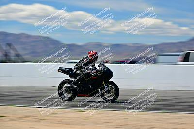 media/Mar-25-2024-Moto Forza (Mon) [[8d4319bd68]]/3-Intermediate Group/Session 4 (Front Straight Speed Pans)/